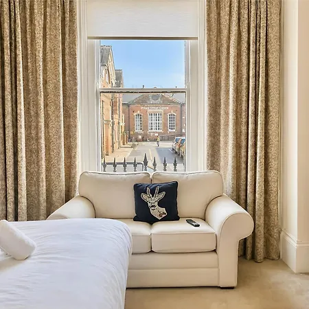 公寓 Spacious 1 King Bed Centre - 5 Min From Train Station